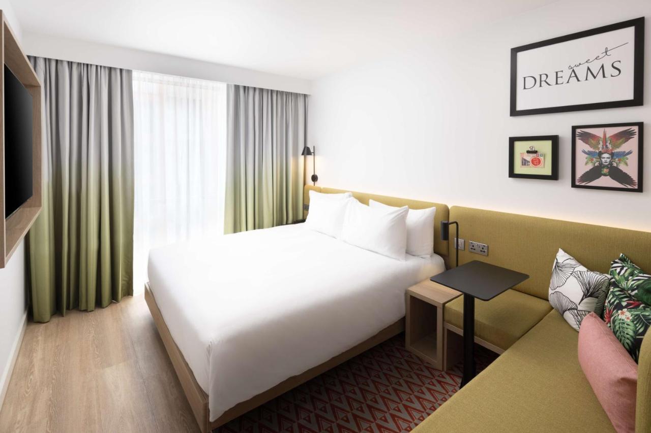 Hampton By Hilton Rochdale Hotel Exterior photo